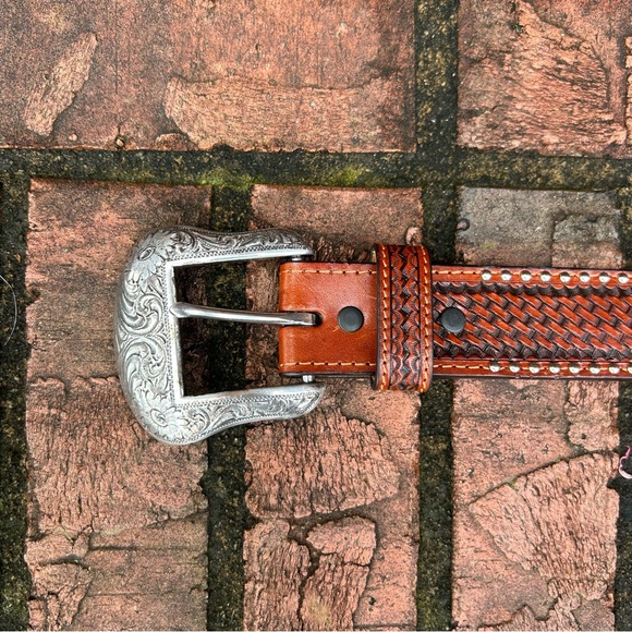 RANGER BELT COMPANY Western Style Stars and Hide Size 30” Hand Tooled  Leather - Picture 12 of 13